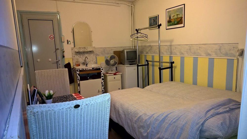 Bed And Breakfast Amsterdam Holy Dove Esterno foto
