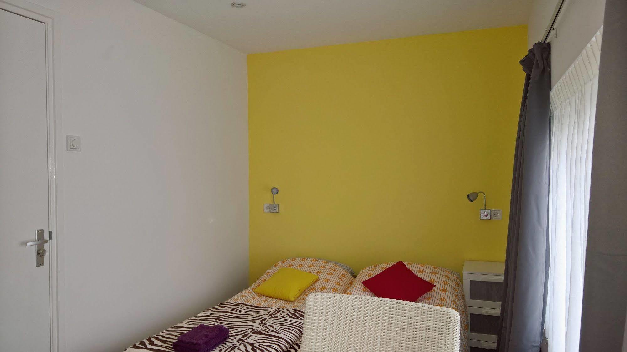 Bed And Breakfast Amsterdam Holy Dove Esterno foto