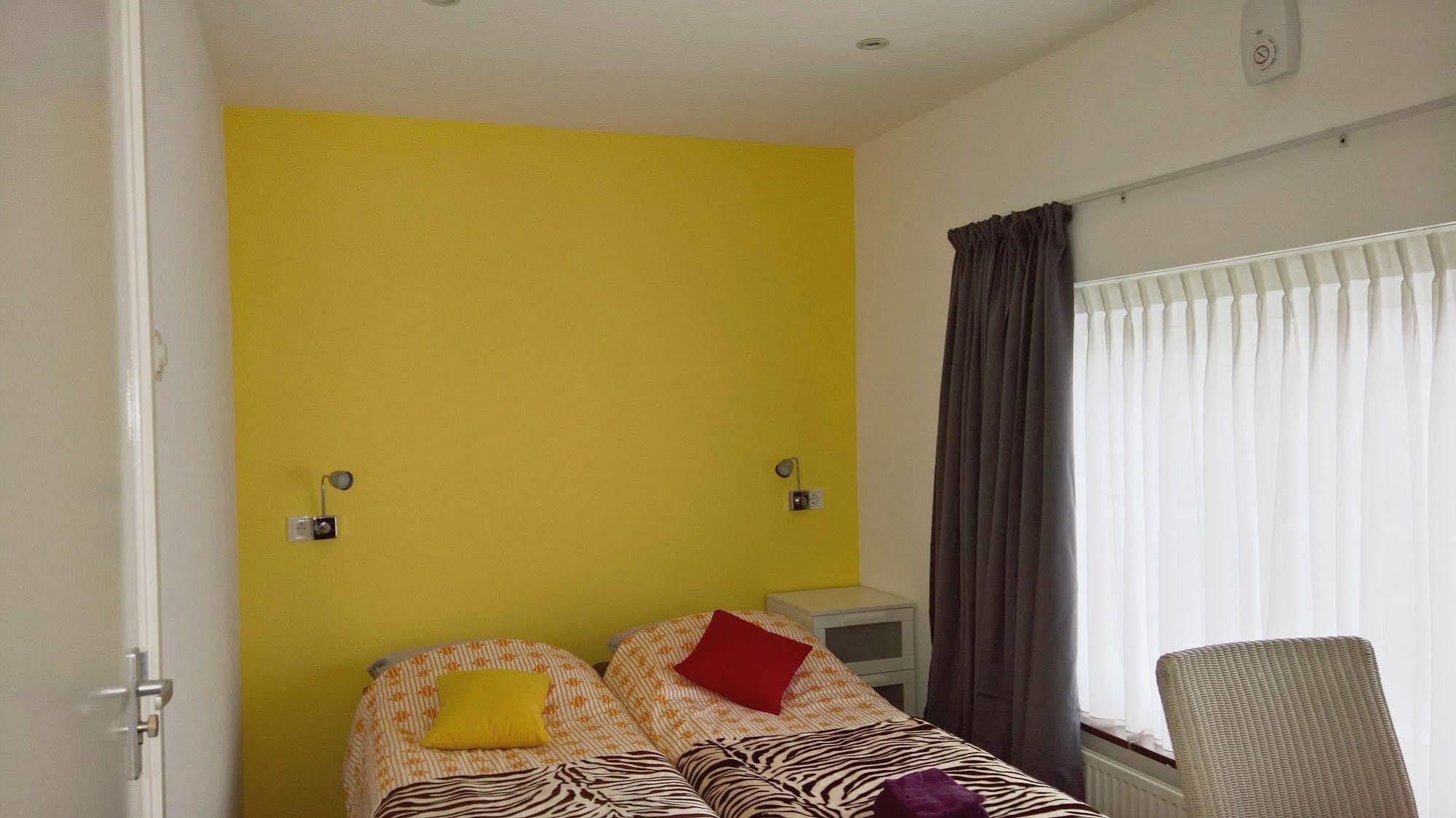 Bed And Breakfast Amsterdam Holy Dove Esterno foto